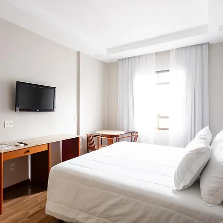 Hotel Carlton Plaza-3